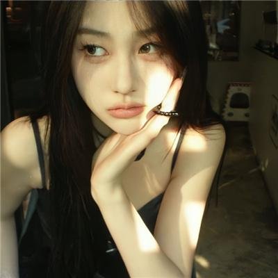 踹掉前夫后，大小姐在娱乐圈独美